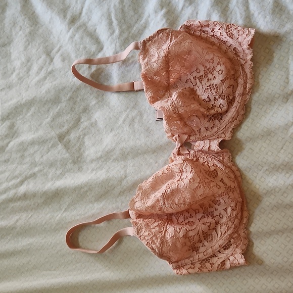 Victoria's Secret Other - Victoria's Secret Body by Victoria, unlined demi, 34DD